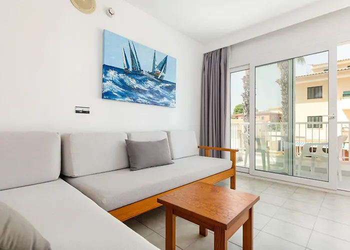 Mar Brava Apartments